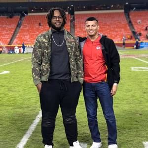 Meet your Posher, Sam